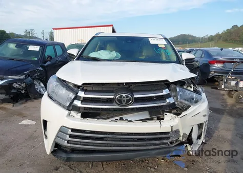 2019 Toyota Highlander Limited from USA, damaged, VIN 5TDDZRFH8KS999900